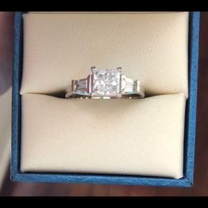 Cubic Zirconia Princess Cut 14k gold Wedding Ring